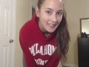 सुपर क्यूट कॉलेज गर्ल स्ट्रिपटीज़